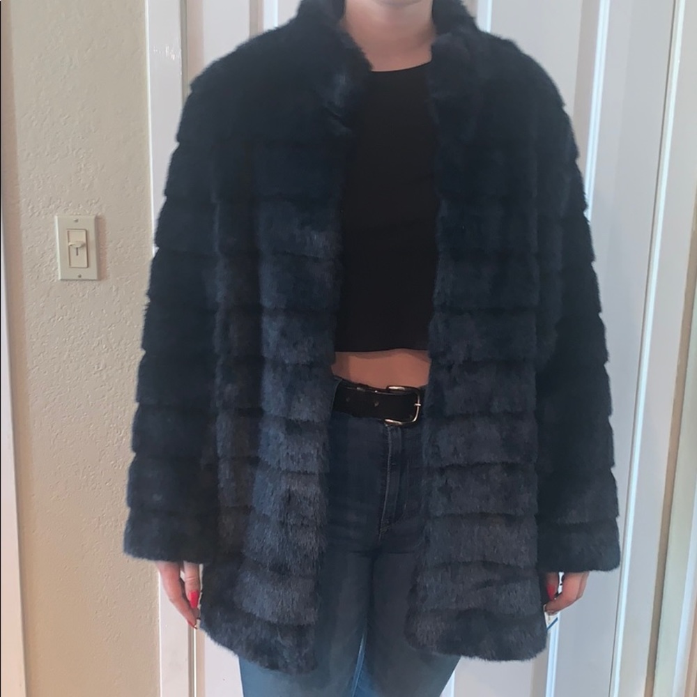 Laundry by Shelli Segal - Navy Fur Coat - Picture 7 of 10
